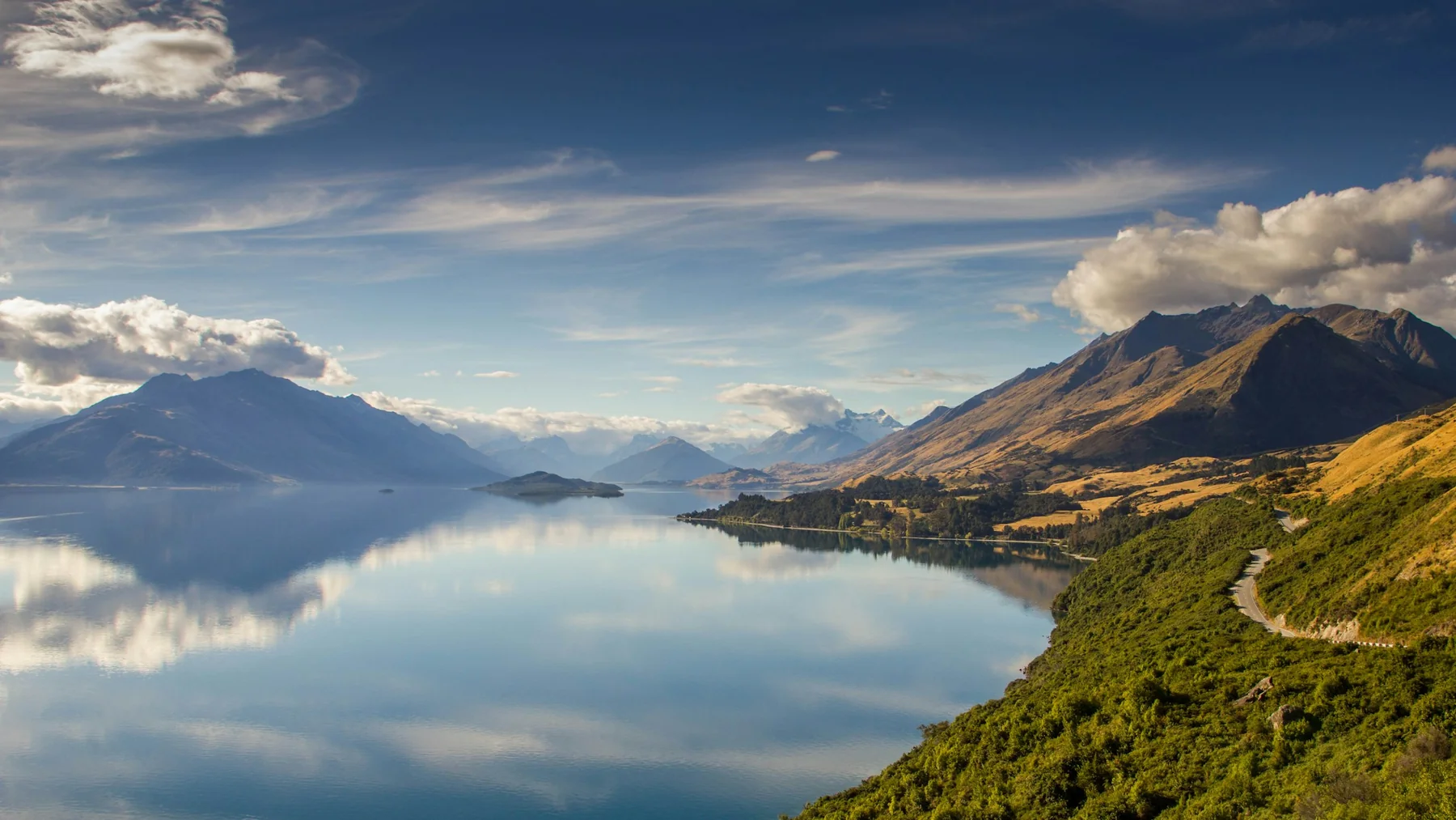 Central Otago hills and open landscape near wine country